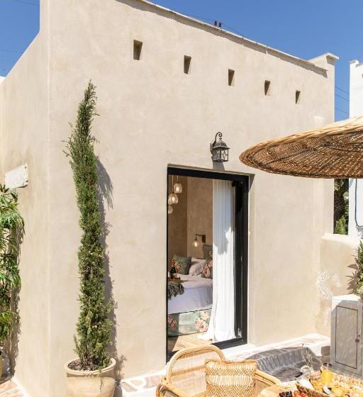 Archetypo Villas And Suites