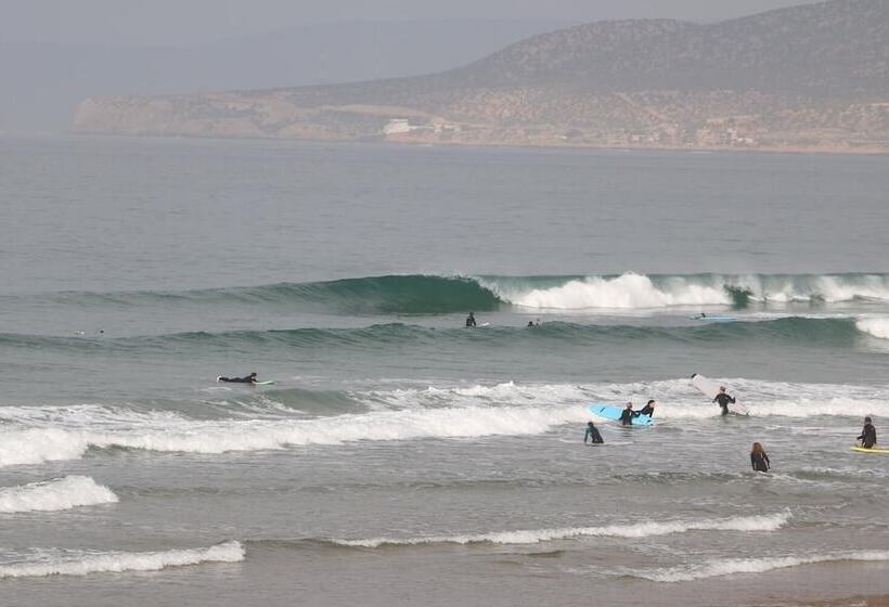 Azul Guest House Taghazout Bay   Hostel