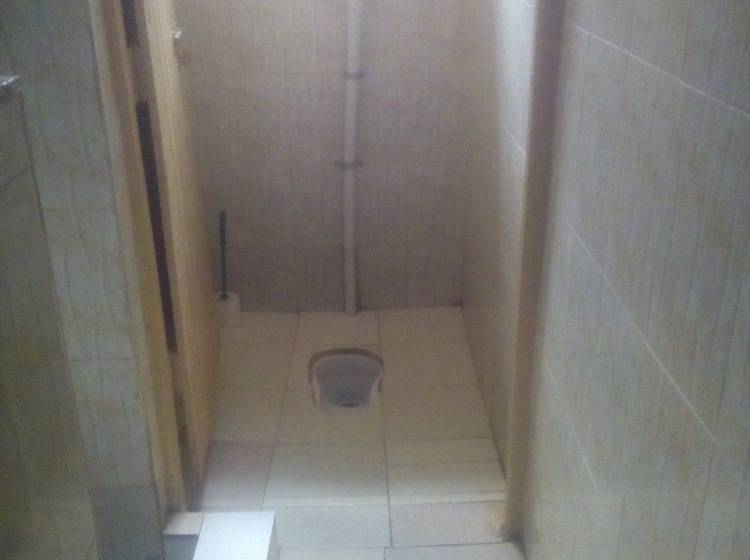 تختخواب و صبحانه The Hub Guest House