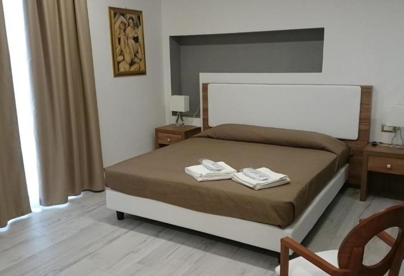 客栈  Grand Hotel Del Lago