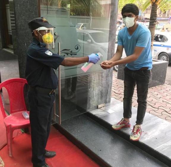 בית מלון כפרי Aafreen International