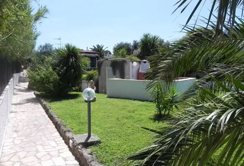 Hotelli Albergo Belvedere