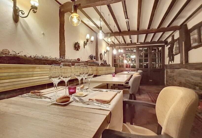 هتل Auberge Du Sabotier