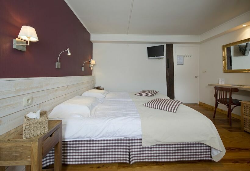 هتل Auberge Du Sabotier