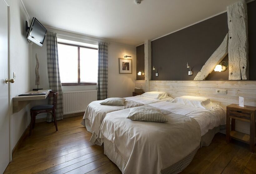 هتل Auberge Du Sabotier