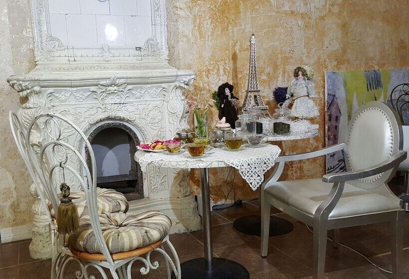 فندق Bichaikhanov Palace