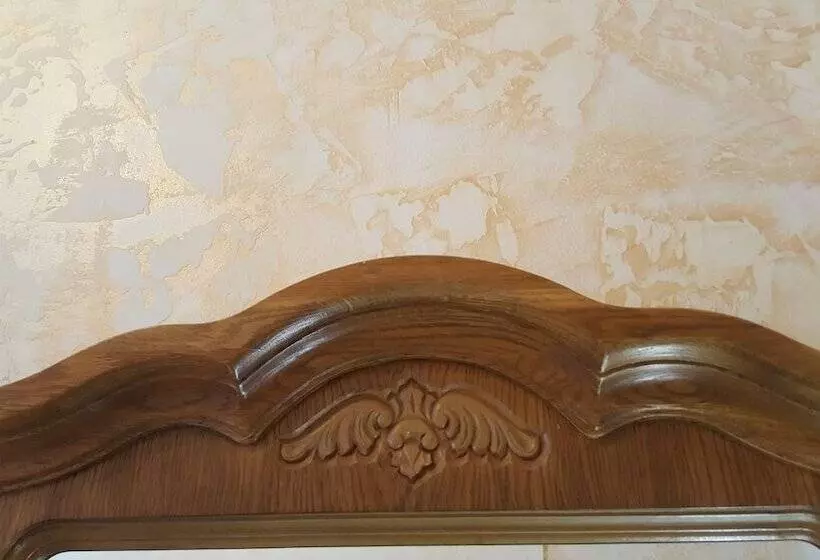 هتل Bichaikhanov Palace