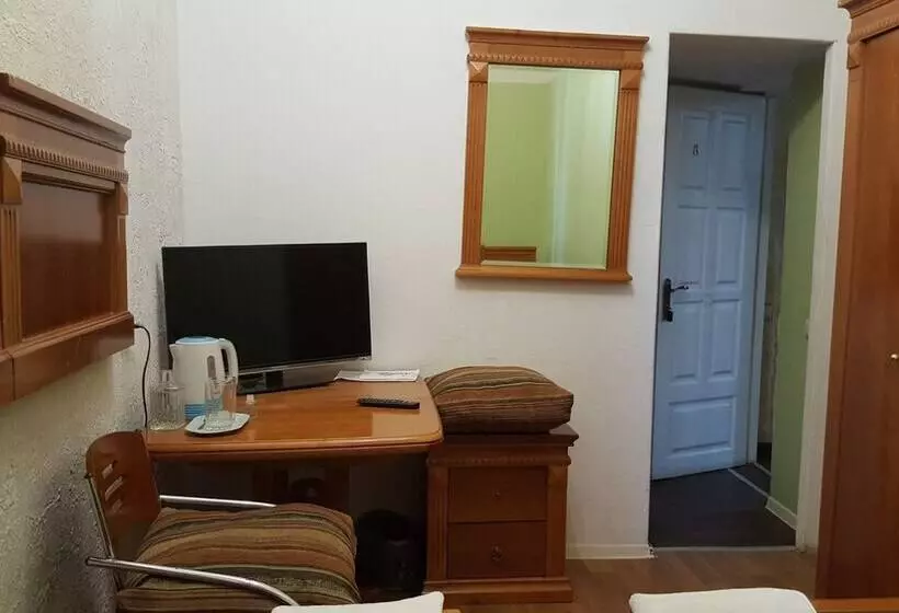 هتل Bichaikhanov Palace