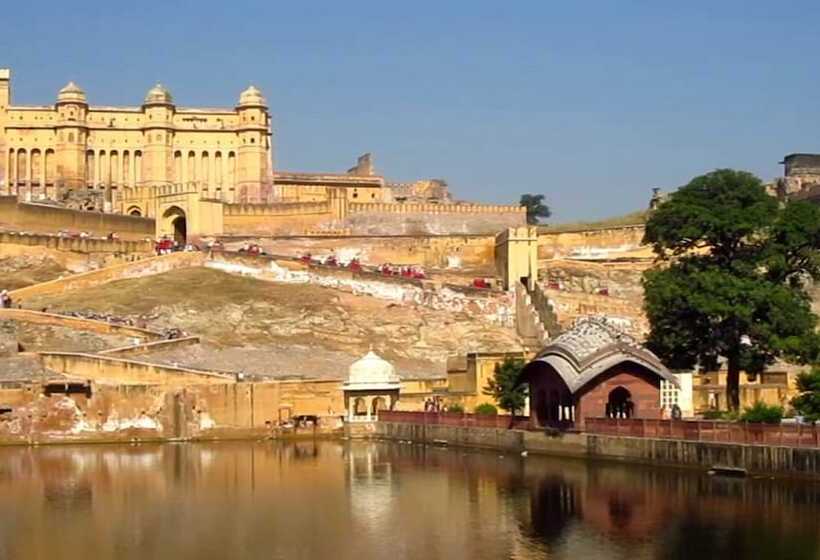 هتل Golden Heritage