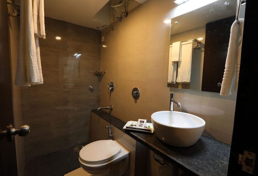 호텔 Royal Plaza Suites By Rak Rooms, Mangaluru