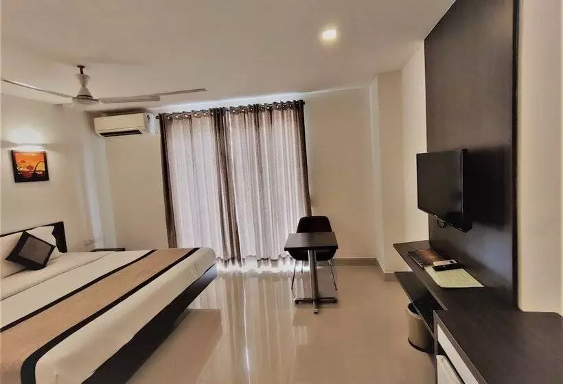 ホテル Royal Plaza Suites By Rak Rooms, Mangaluru