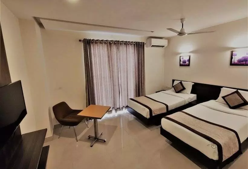 ホテル Royal Plaza Suites By Rak Rooms, Mangaluru