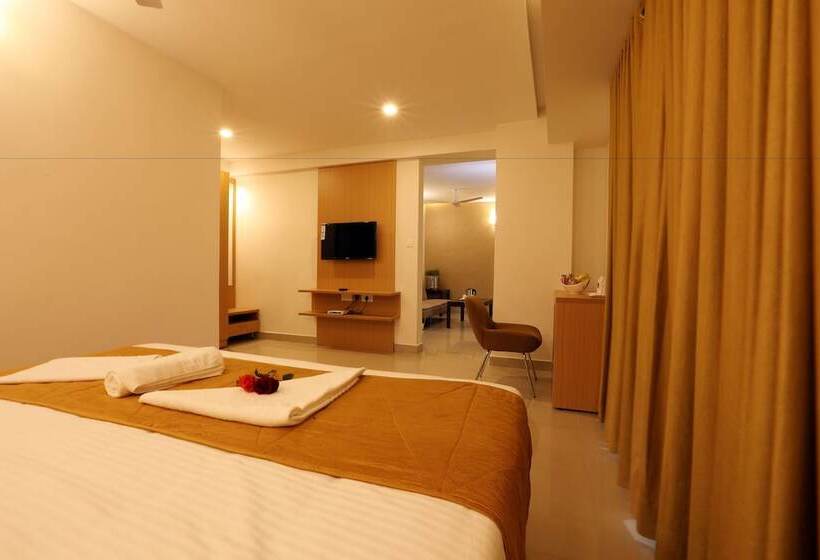 호텔 Royal Plaza Suites By Rak Rooms, Mangaluru