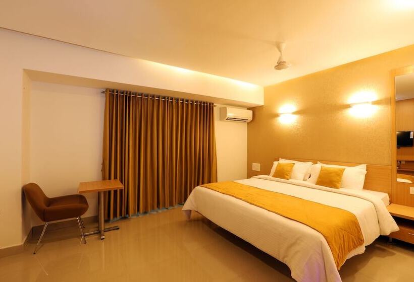 호텔 Royal Plaza Suites By Rak Rooms, Mangaluru
