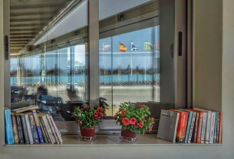 ホテル Kokoni Beach