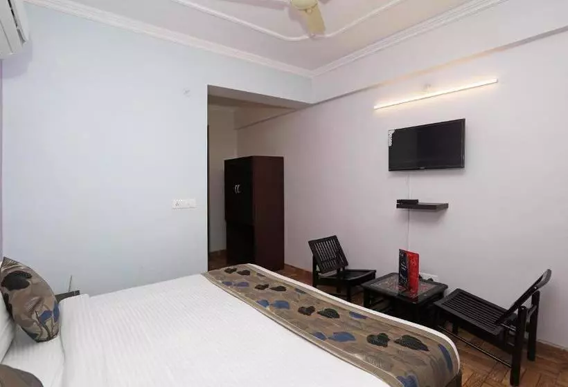 ホテル Oyo 11482 Mahalaxmi Palace