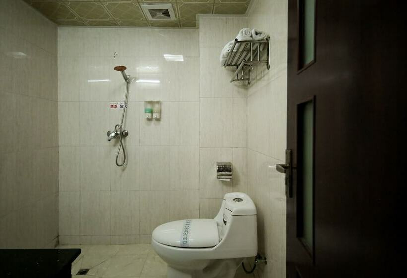 Отель Oyo 8027 Li Hu Business