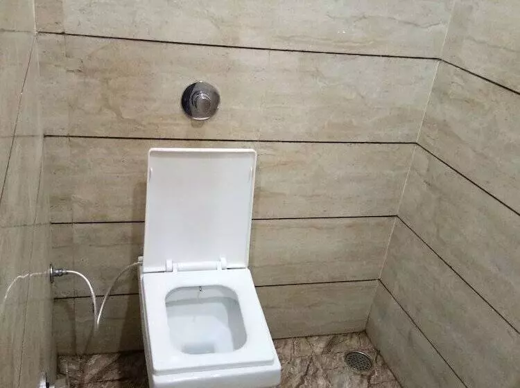 هتل Puri Grand