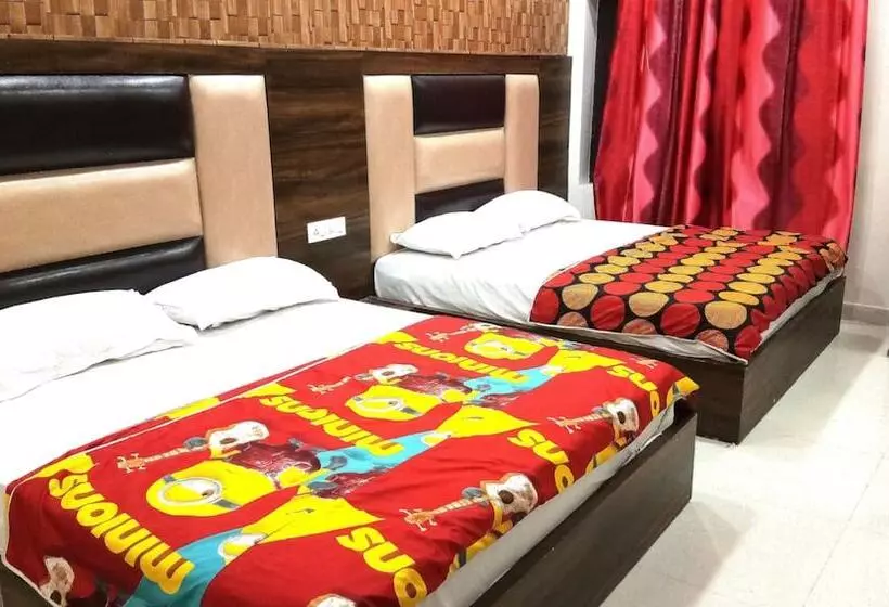 هتل Puri Grand
