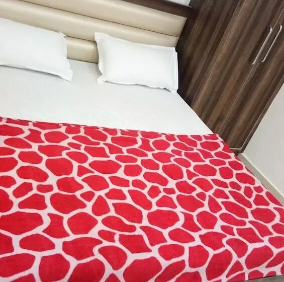 هتل Puri Grand