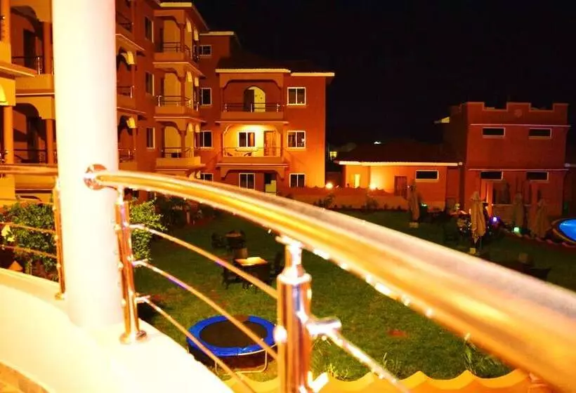 هتل Vacani Resort
