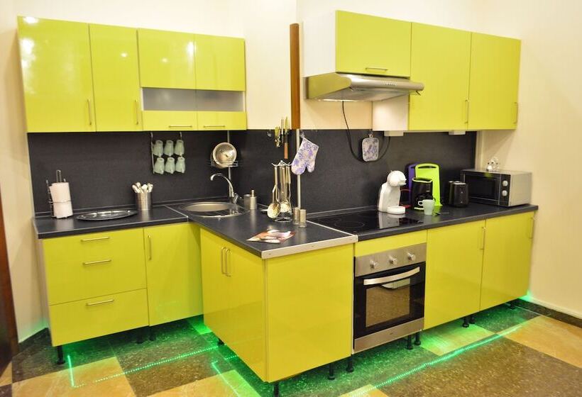 Lucky London   Hostel