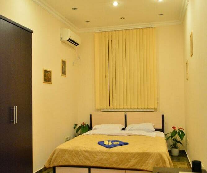 Lucky London   Hostel