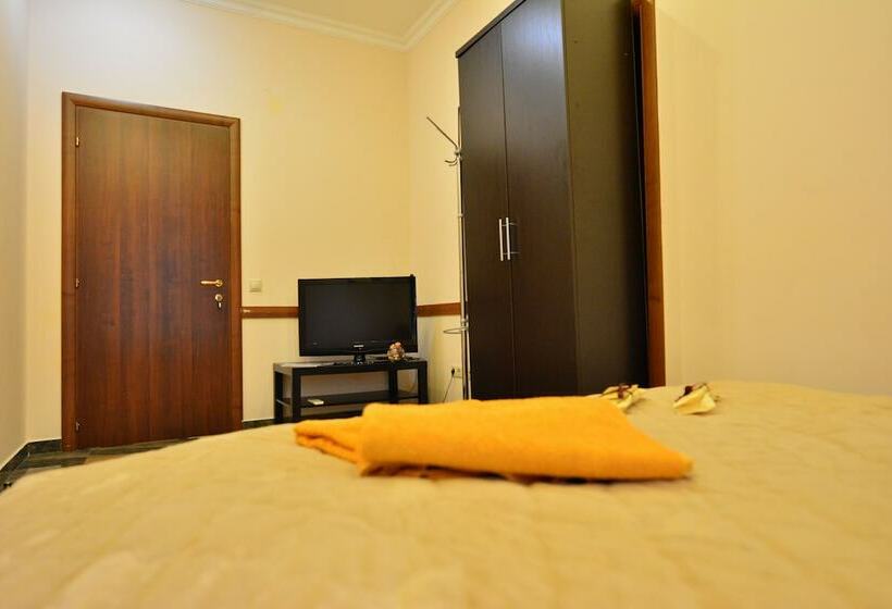 Lucky London   Hostel