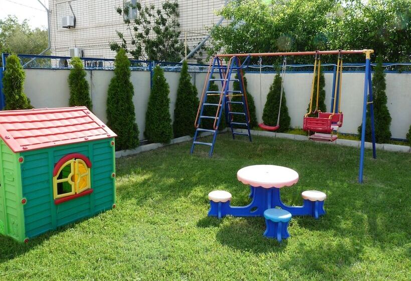 پانسیون Guest House Delfin