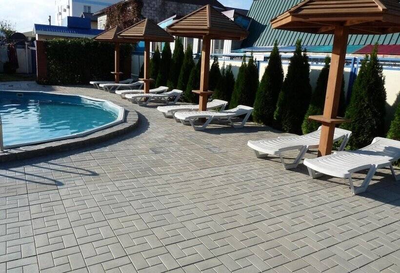 پانسیون Guest House Delfin