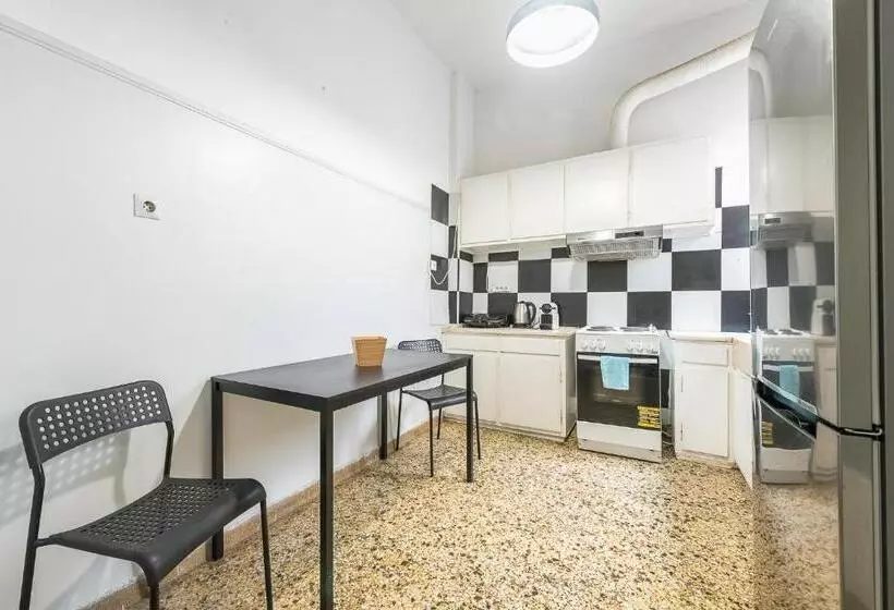 Space Paradise Apartments