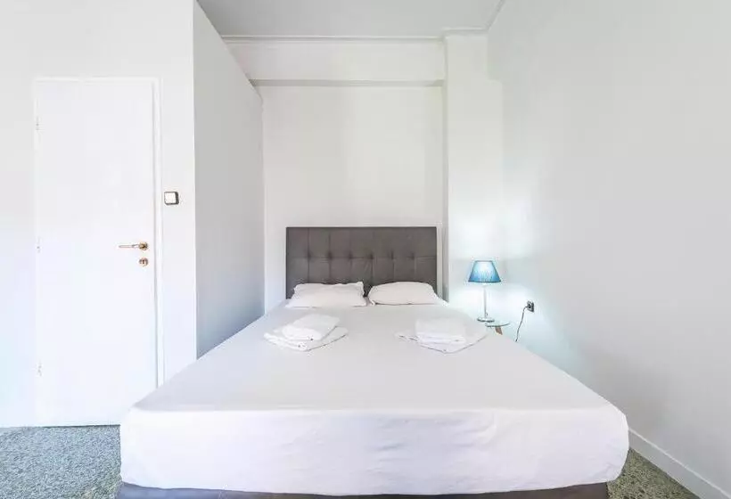 Space Paradise Apartments