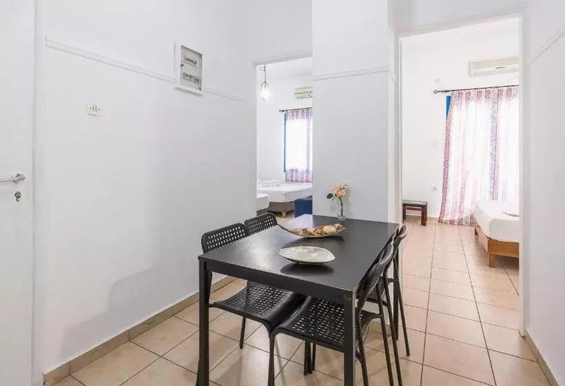 Space Paradise Apartments