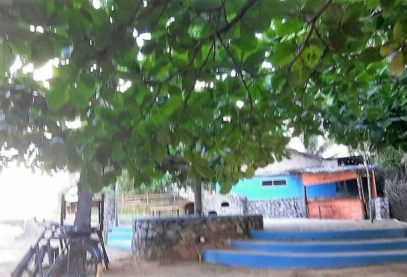 D&j Stamford Hotel   Hostel