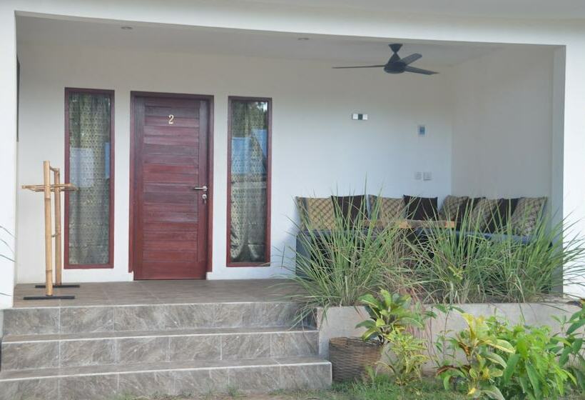 مبيت وإفطار Amigos Bungalows Gili Meno