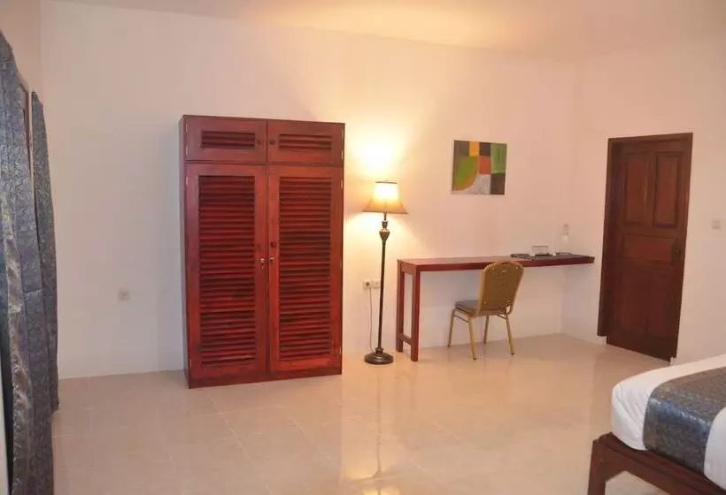 ベッドアンドブレックファースト Amigos Bungalows Gili Meno