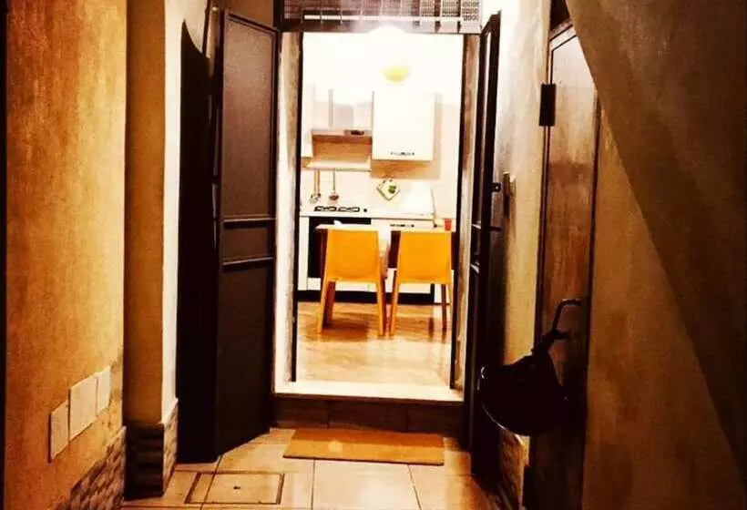 تختخواب و صبحانه Margherita Queen Home