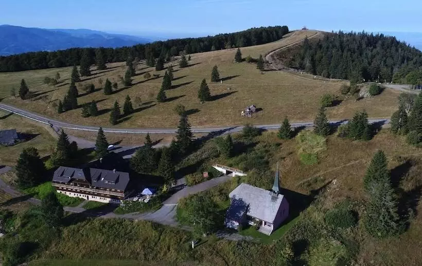 Hotelli Berggasthaus Kandelhof