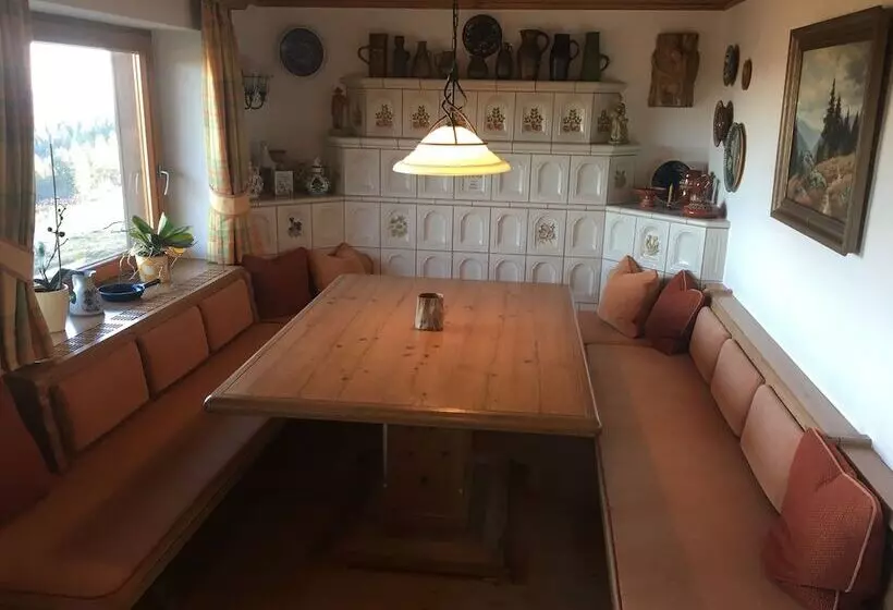 Hotelli Berggasthaus Kandelhof