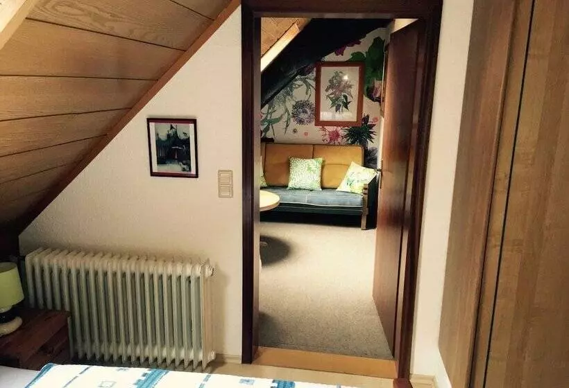 Hotelli Berggasthaus Kandelhof