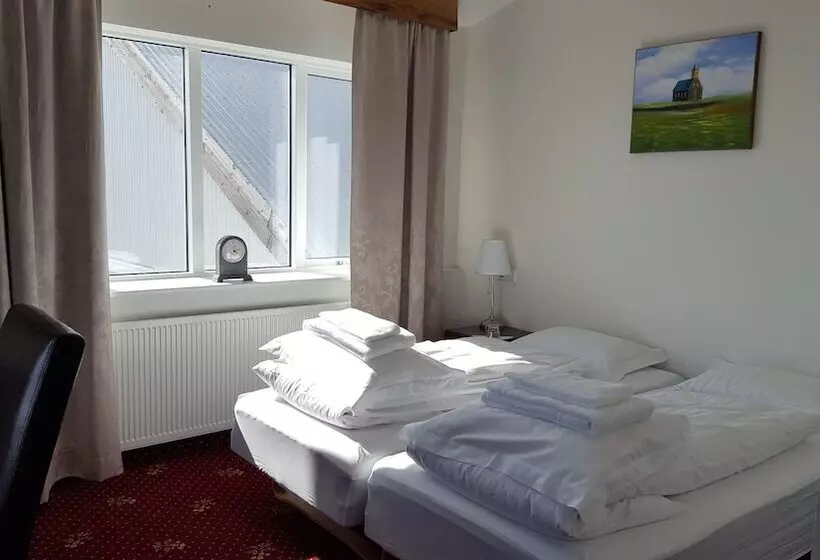 هتل Húsavík Cape