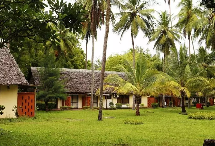 هتل Jumuia Conference & Beach Resort