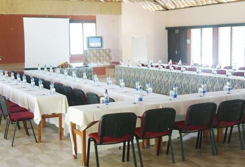 هتل Jumuia Conference & Beach Resort