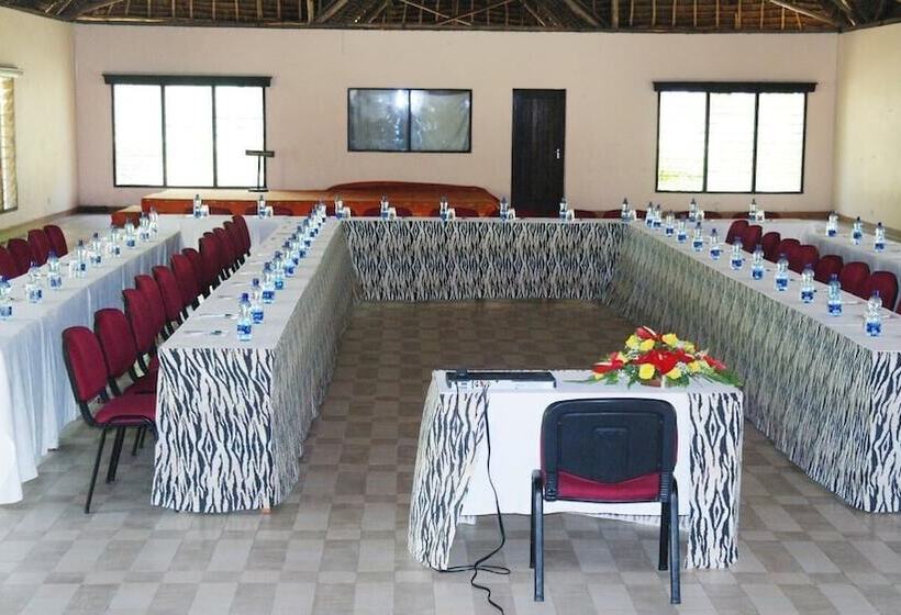 هتل Jumuia Conference & Beach Resort