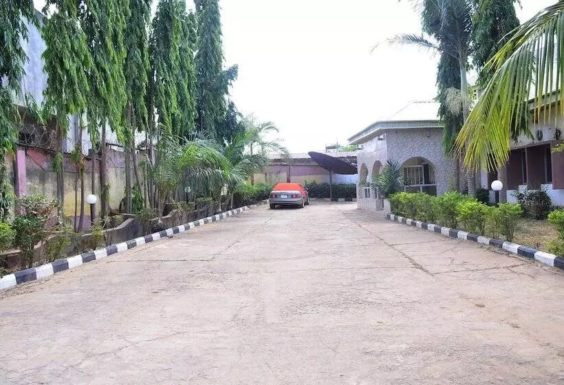 هتل Kenfeli International Palm Beach