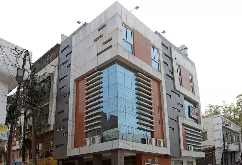 ホテル Kishan Villas