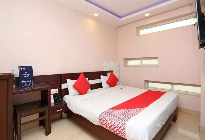 ホテル Kishan Villas