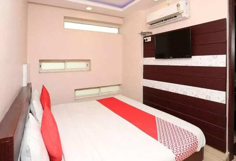 ホテル Kishan Villas