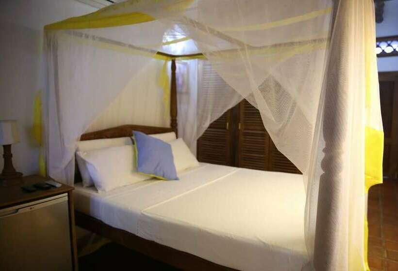 Mangro Hotel Diani Beach