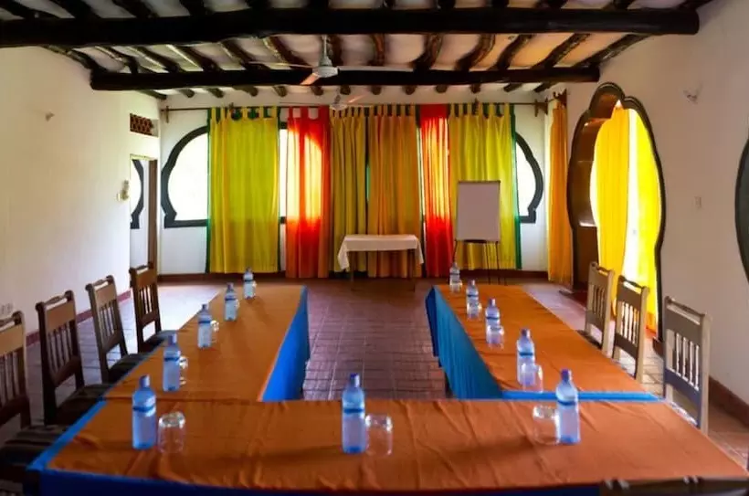 Mangro Hotel Diani Beach